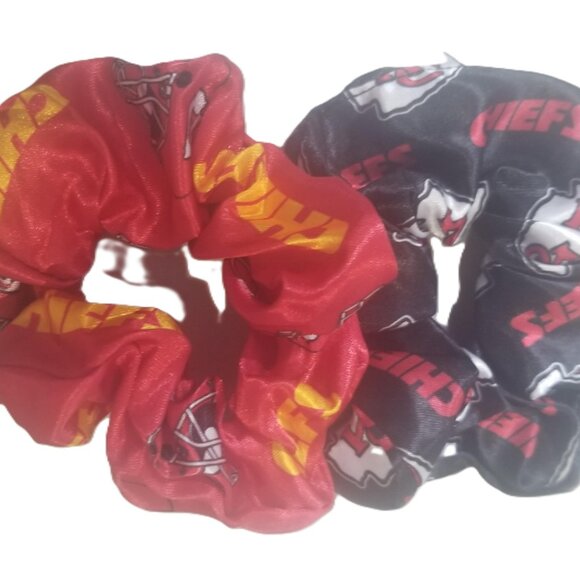 ISIAH PACHECO 10  - KANSAS CITY CHIEFS RED STITCHED FOOTBALL JERSEY w/Pa… - Picture 12 of 16